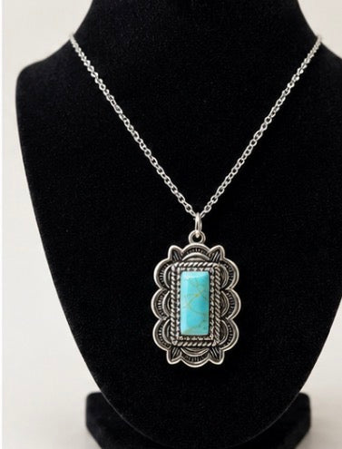 Turquoise pendant necklace